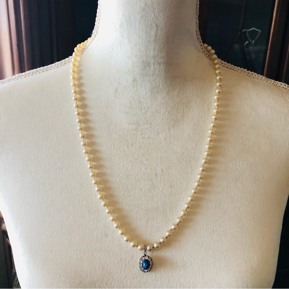 Vintage Germany hand knotted glass Pearl star sapphire pendant necklace - Picture 2 of 14